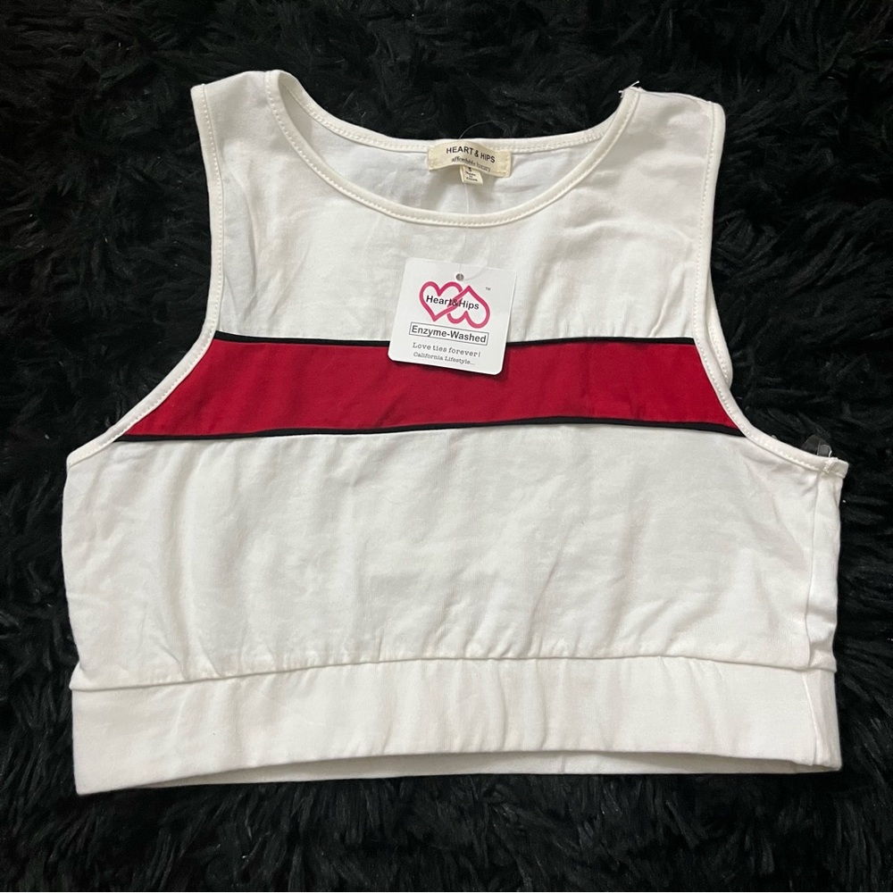 Heart and hips crop top